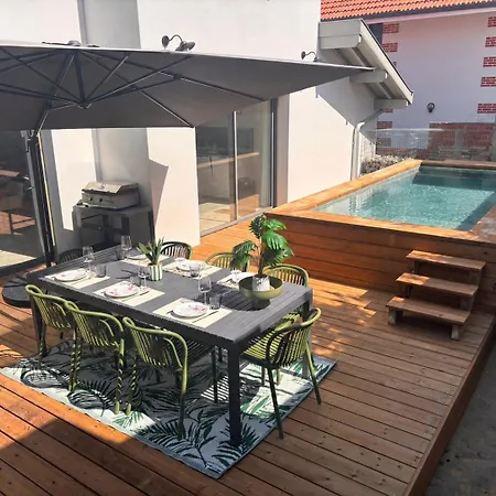 Ponpon - Piscine - Aiguillon *